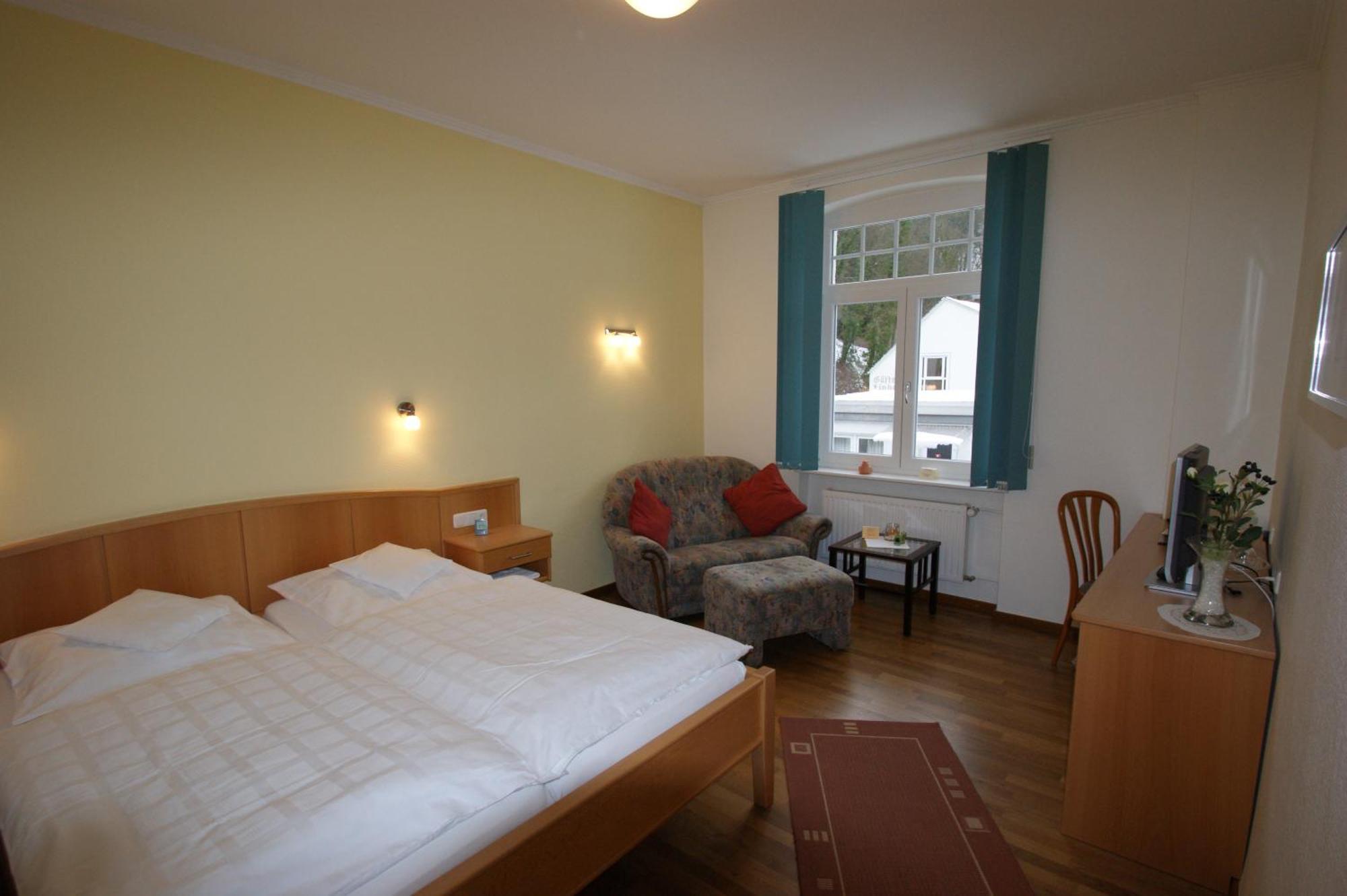 Bertricher Hof Hotel Garni Bad Bertrich Exterior foto