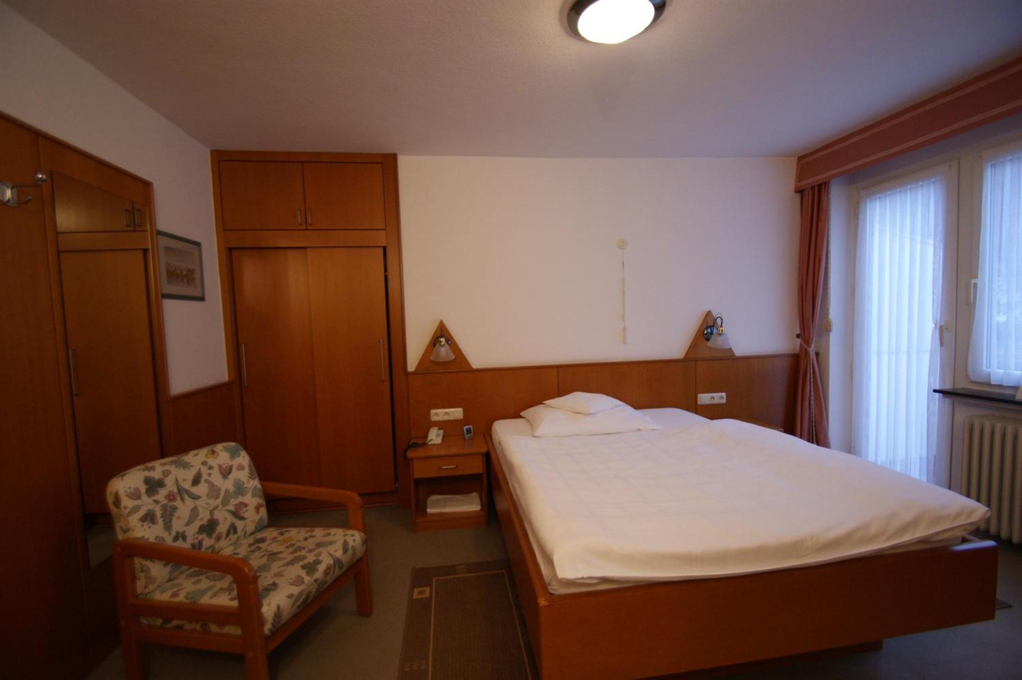 Bertricher Hof Hotel Garni Bad Bertrich Habitación foto
