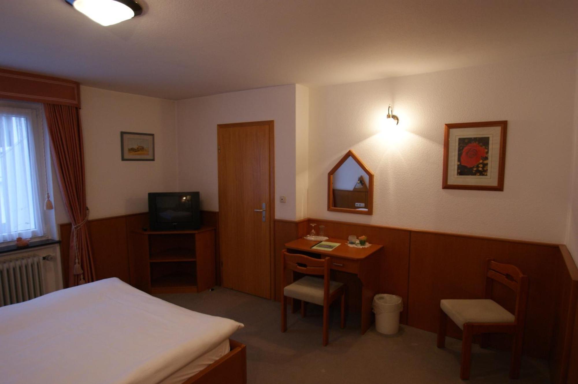 Bertricher Hof Hotel Garni Bad Bertrich Habitación foto