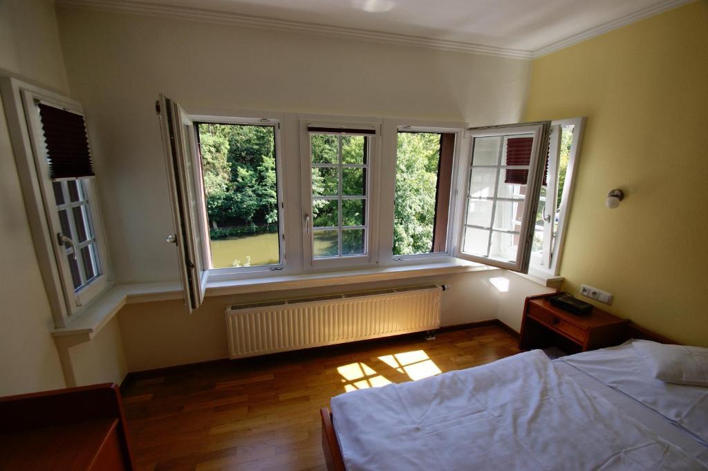 Bertricher Hof Hotel Garni Bad Bertrich Habitación foto