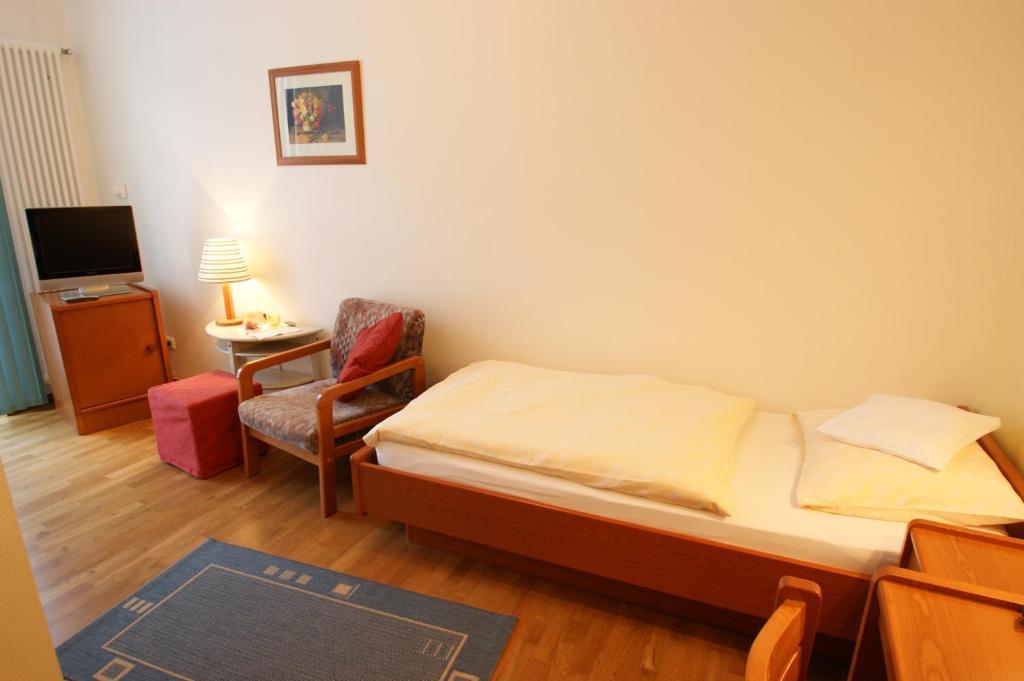 Bertricher Hof Hotel Garni Bad Bertrich Exterior foto