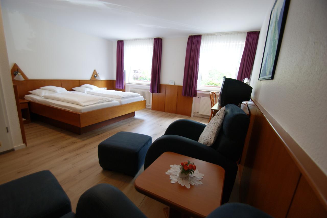 Bertricher Hof Hotel Garni Bad Bertrich Exterior foto
